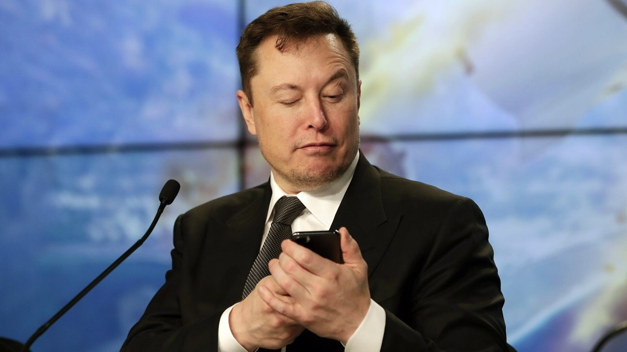 Elon Musk, İstanbul'un Fethi paylaşımıyla takipçilerini şok etti!