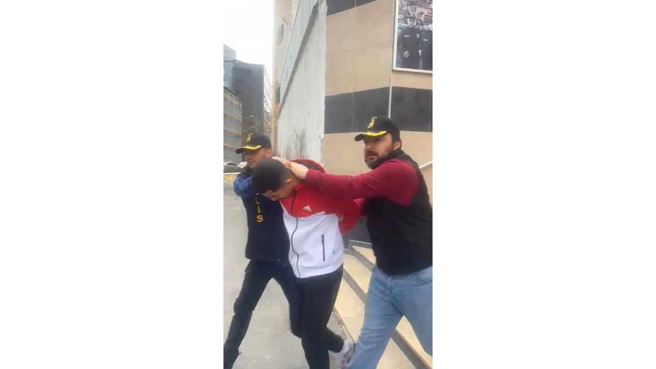 Fatih'teki Park Yeri Cinayetine İlişkin Aranan 2 Şüpheli Yakalandı