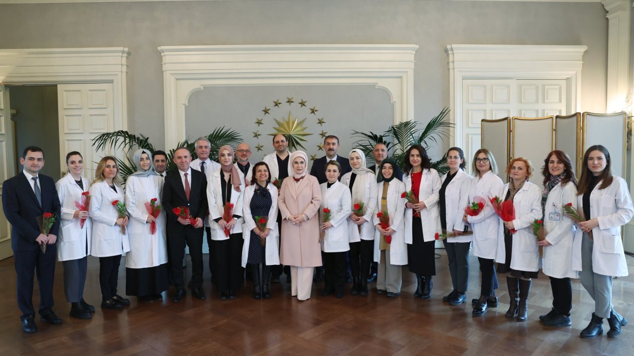Emine Erdoğan'dan 'tıp Bayramı' Mesajı