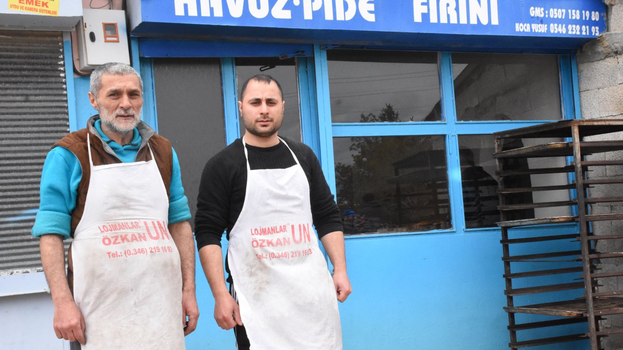 Köydeki Kapalı Fırın, Depremzede Ailenin 'ekmek Kapısı' Oldu