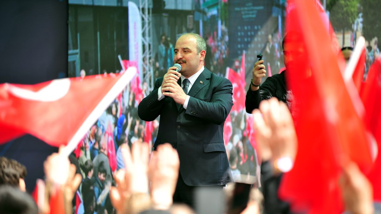 Bakan Varank: Demek Ki İmamoğlu'nun Togg'un Havasına İhtiyacı Var (2)