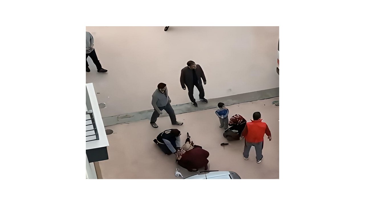 Balkondan Düşen 7 Yaşındaki Ahmet, Yaşamını Yitirdi