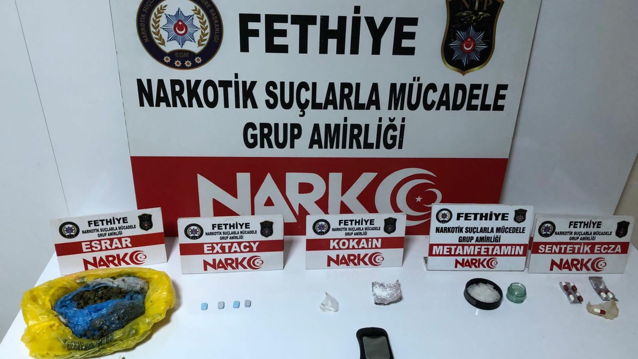 Uyuşturucu Partisi Yapılan Eve Operasyonda 3 Tutuklama