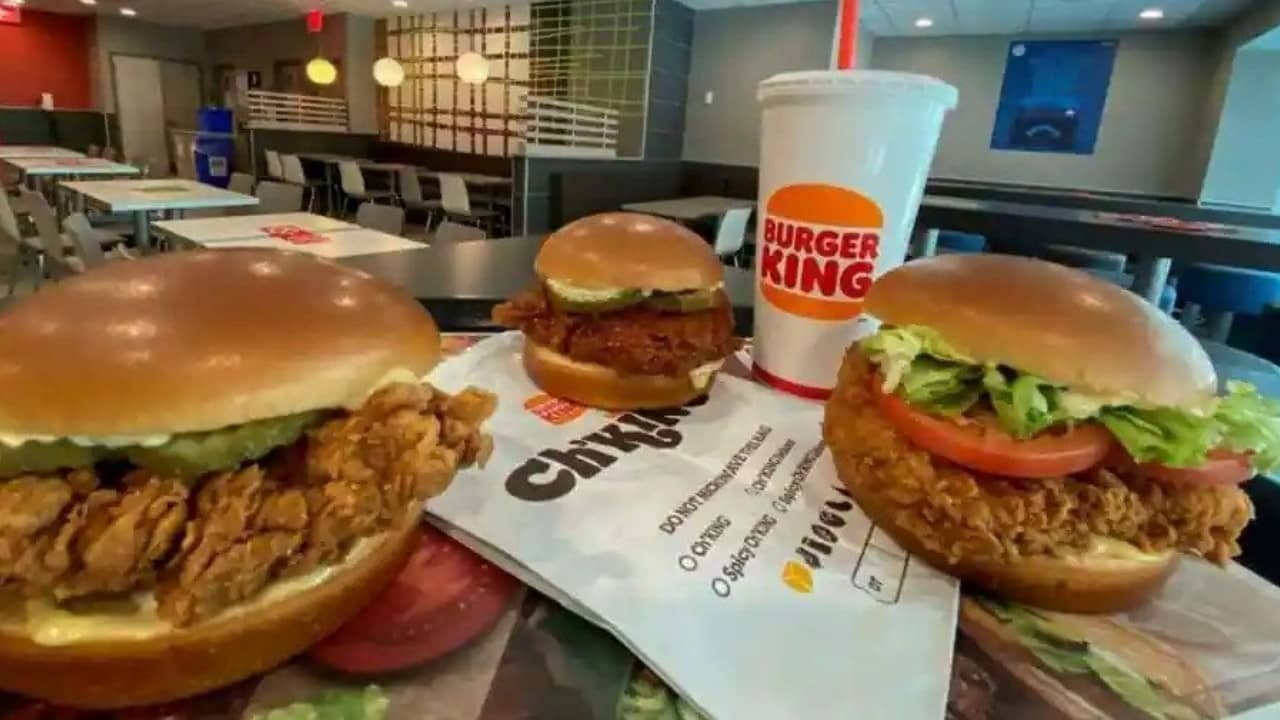 Burger King, reklamların müşterileri yanıltıcı olduğu iddiaları nedeniyle davayla karşı karşıya