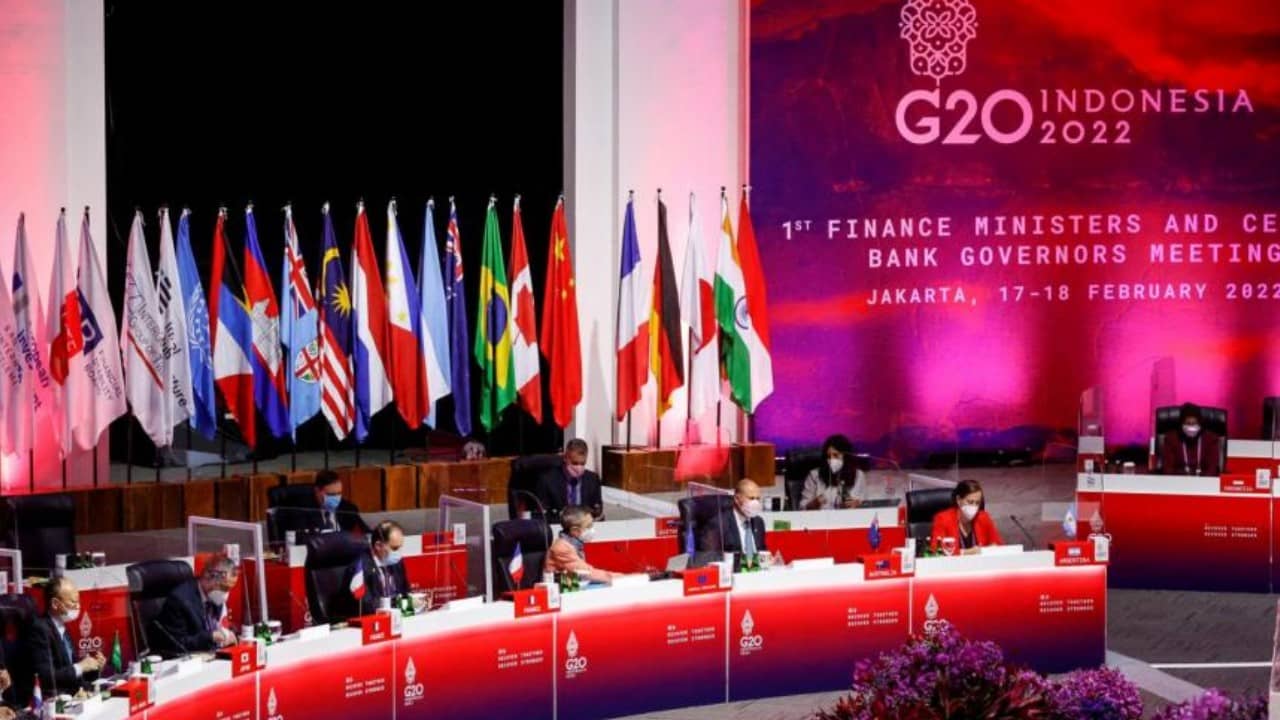 Endonezya, Rusya'yı G-20'den çıkarma çağrılarını değerlendiriyor