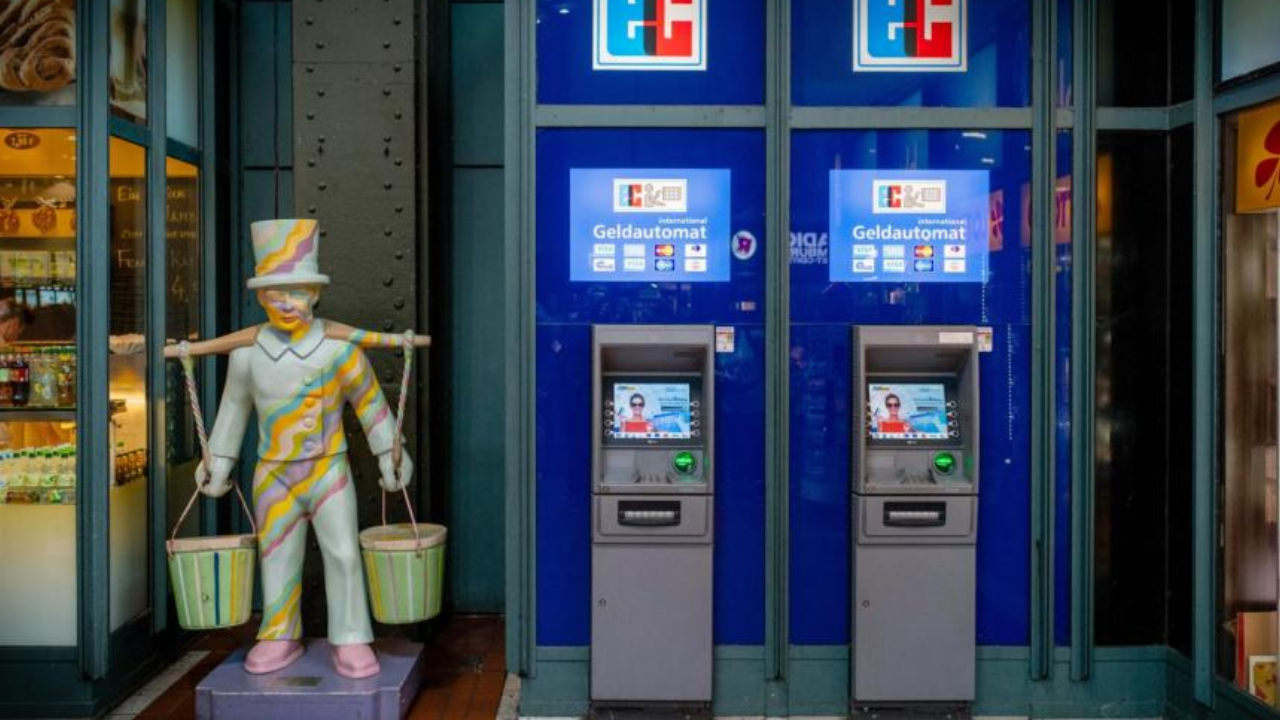 Hollanda polisi Alman ATM'sine bombalı saldırıyla ilgili 3 kişiyi tutukladı